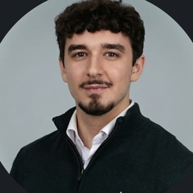 Kasra, Director at Nytforge Retail